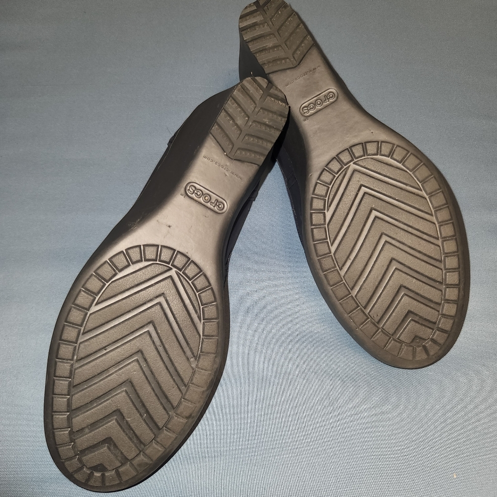 Heeled Crocs - Picture 3 of 3